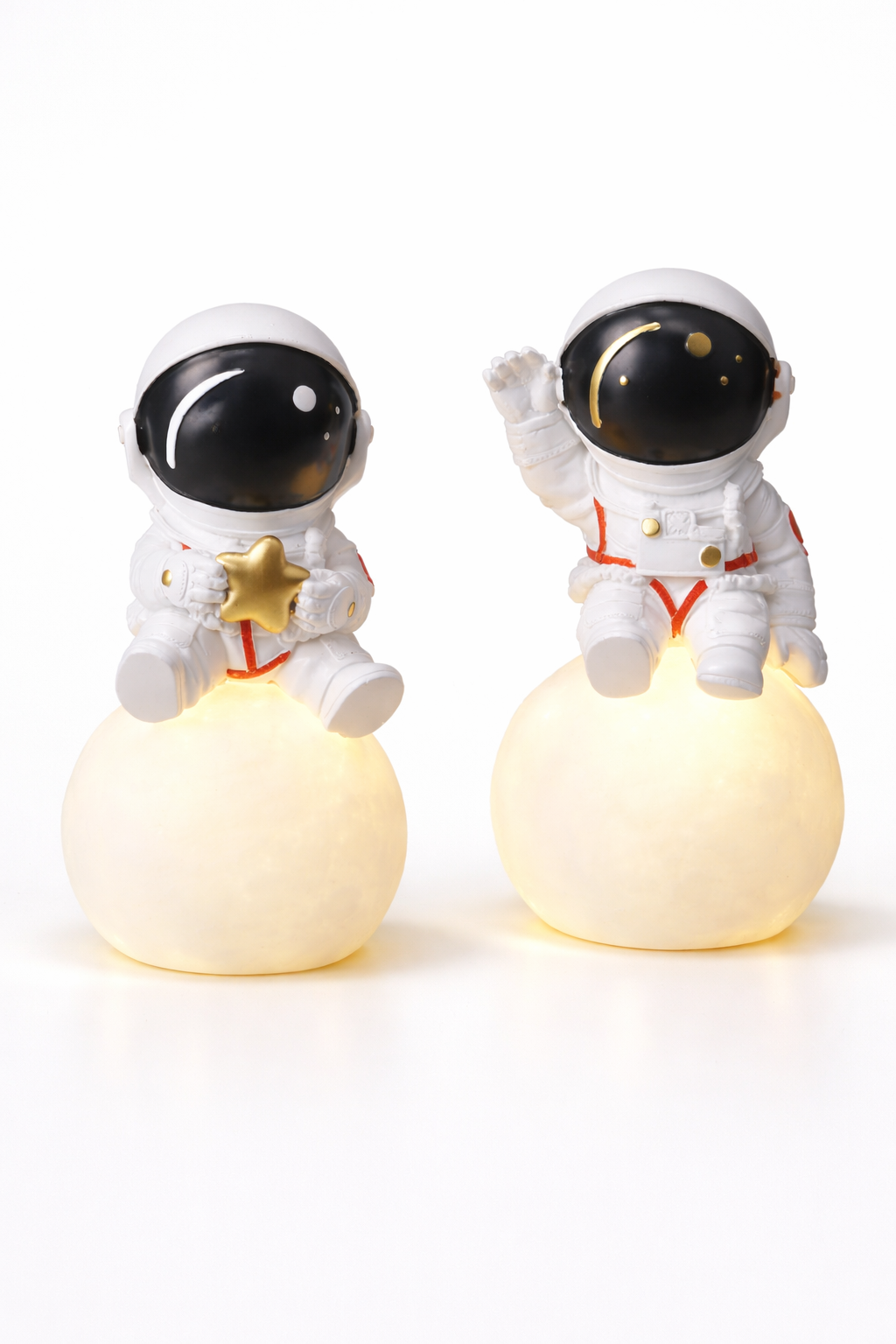 Creative Resin Astronaut Shaped Planet Lamp