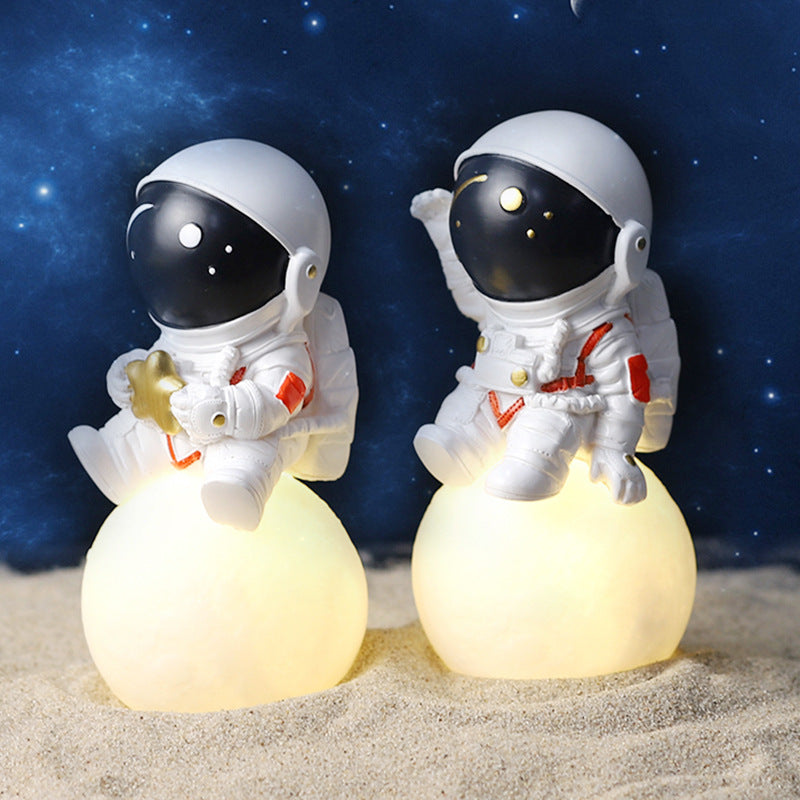 Creative Resin Astronaut Shaped Planet Lamp